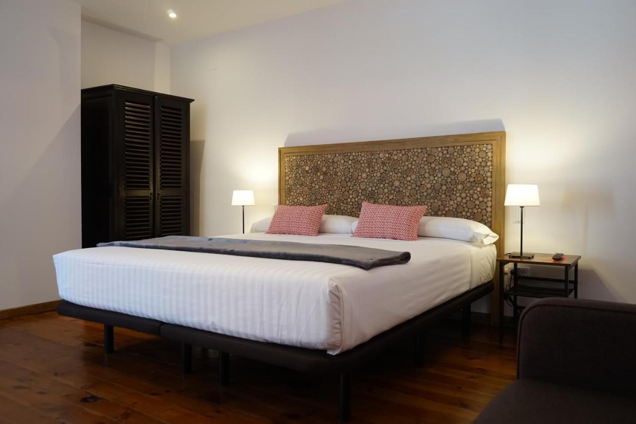 Fonda Biayna Hotel Bellver De Cerdanya Luaran gambar