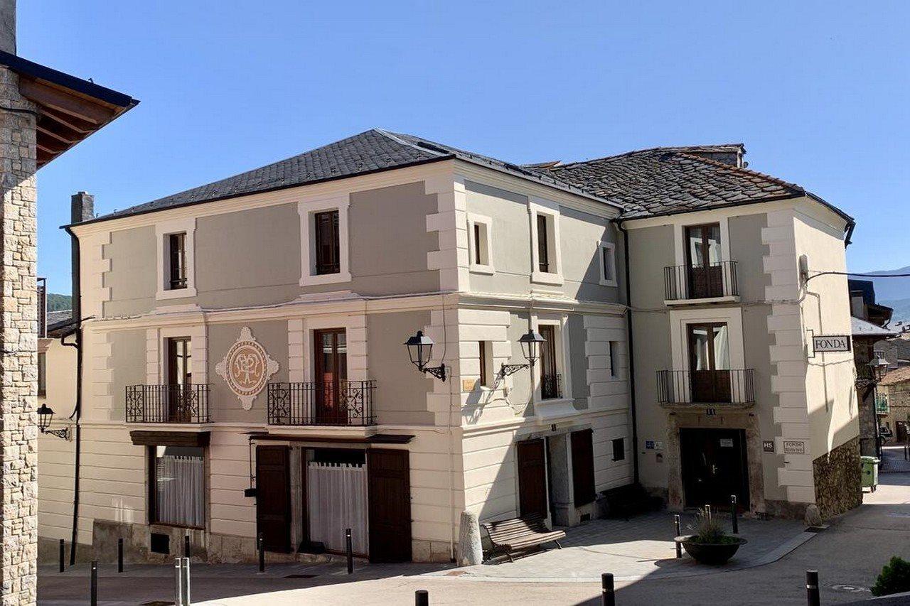 Fonda Biayna Hotel Bellver De Cerdanya Luaran gambar